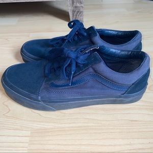 Navy Blue Vans “Old Skool”